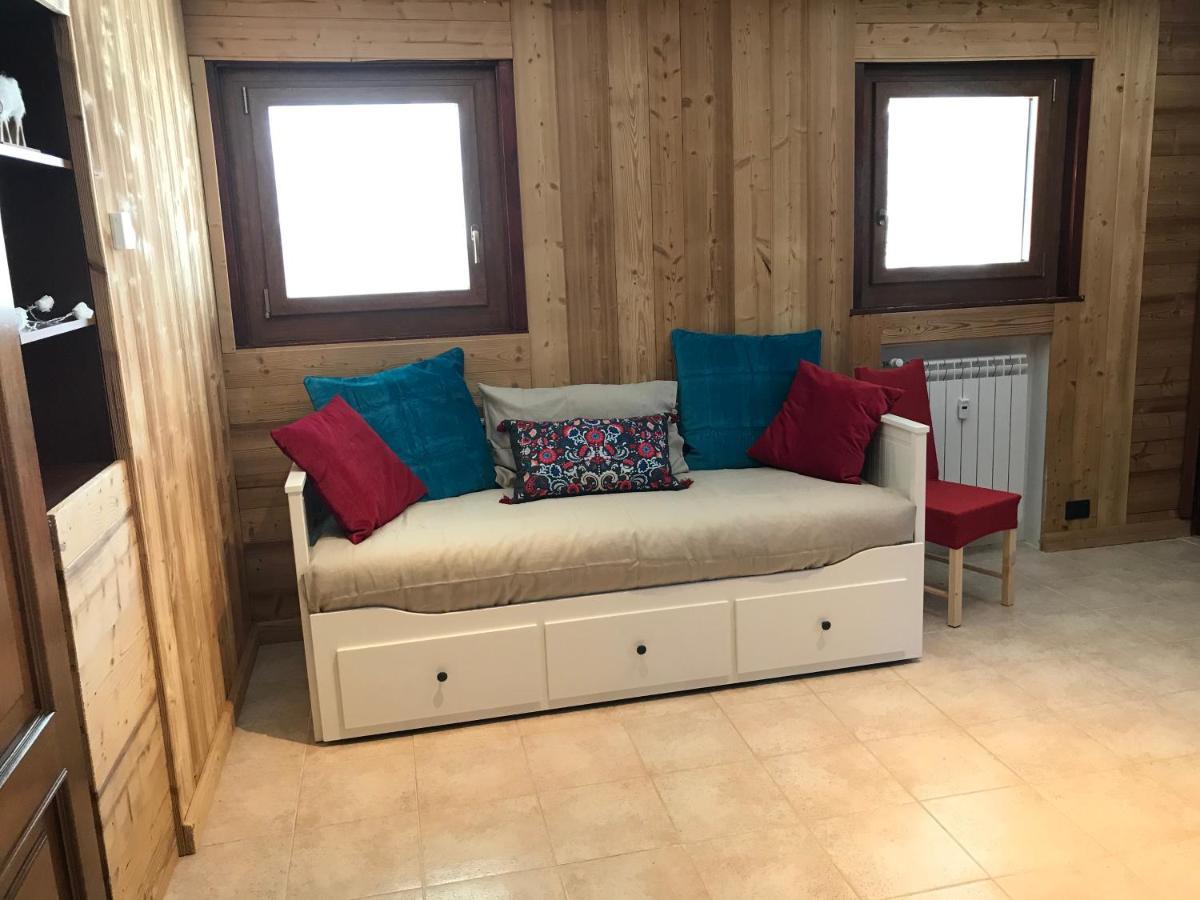 Aroma Di Legno E Profumo Di Neve Apartment Breuil-Cervinia Exterior photo